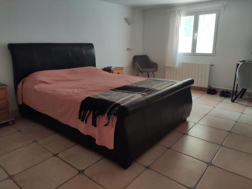 En eller flere senge i et værelse på Casa Ginesta