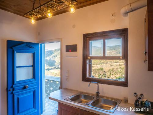 Fotografie z fotogalerie ubytování Olympos apt with amazing mountain view v destinaci Olympos