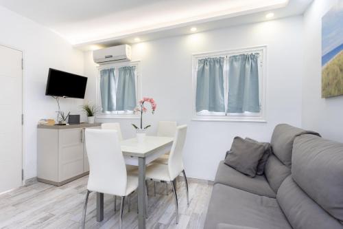 Home2Book Chill & Sun Colina Blanca & Pool, Adeje