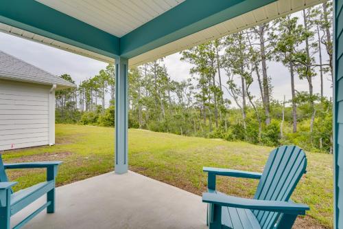 Jardín al aire libre en Snowbird Getaway Windmark Beach Home!