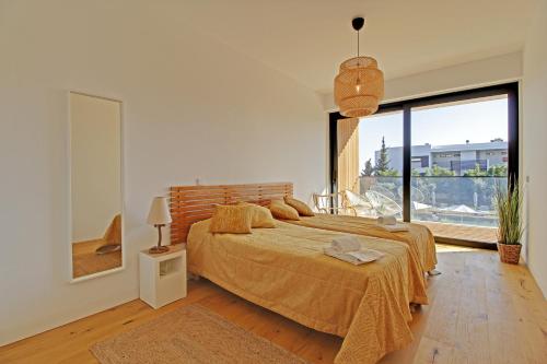 White & Nature Apartment