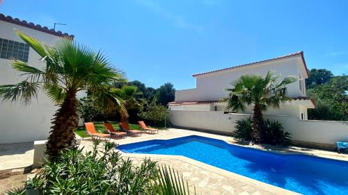Fotografie z fotogalerie ubytování VILLA ANCORA v destinaci Calafat