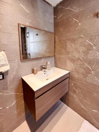 Koupelna v ubytování Appartement moderne au décor raffiné