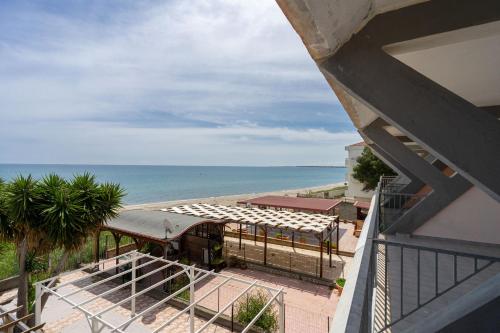 SEAFRONT SUITE 5 Stars - Comfortable Apartment – Photos 2