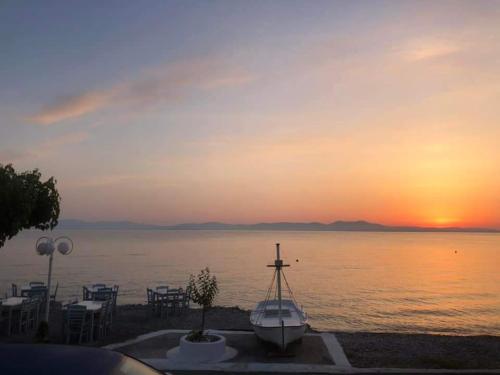 Antony's Apartment Sea View