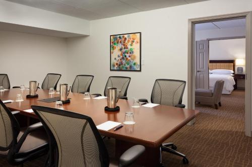 Sheraton Suites Orlando Airport Hotel Image