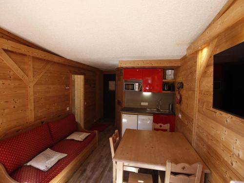 Photo de la galerie de l'établissement Charmant appartement rénové au centre d'Avoriaz, proche pistes et commerces - FR-1-314-123, à Avoriaz