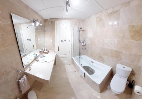Luxurious Apartment 2 Bedroom 2 Bathroom Near Beach