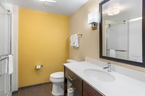 Ένα μπάνιο στο Sleep Inn North - Central York