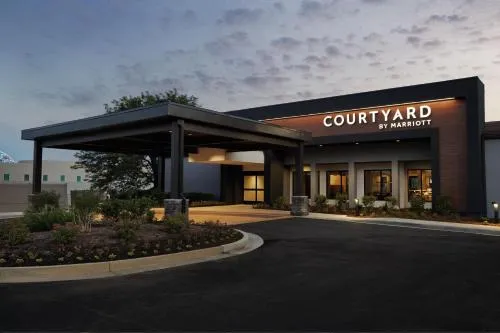 Courtyard by Marriott St. Louis Downtown West in St. Louis