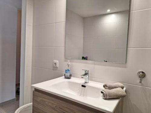 Casa Naranja - your spacious and comfortable home in Playa