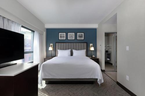 Residence Inn by Marriott Boston Back Bay/Fenway Image