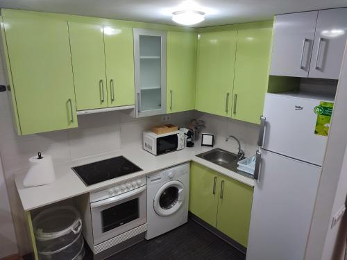Η κουζίνα ή μικρή κουζίνα στο Apartamento Estrella de Teruel