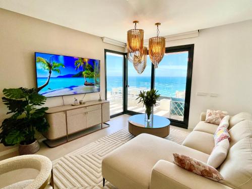 Magnificent 3 Bedroom Penthouse