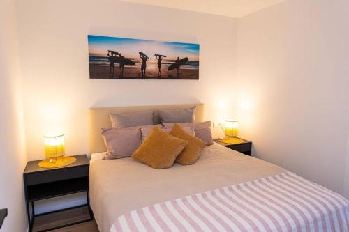 Sweeping Views 1bd condo 100m to Poniente Beach