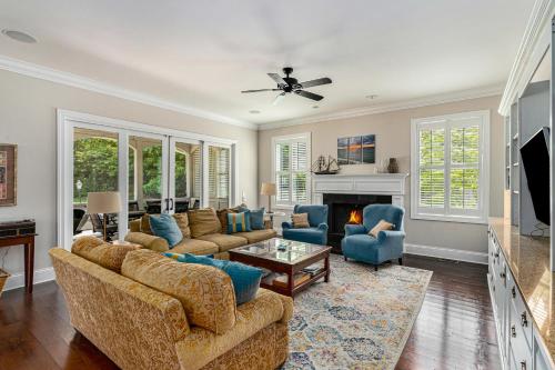 Southern Charm – Photos 2