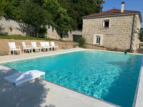 Photo de la galerie de l'établissement Grande maison bourgeoise, à Malleval