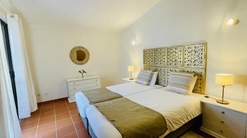 Neridas Villa - Near the beach - 10 Pax - Quarteira