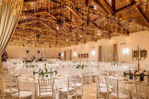 Restoran atau tempat lain untuk makan di Mercure Villa Romanazzi Carducci Bari