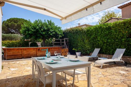 Maison bord de mer piscine et clim