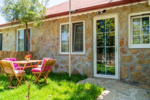 Κήπος έξω από το Kamkat Otel