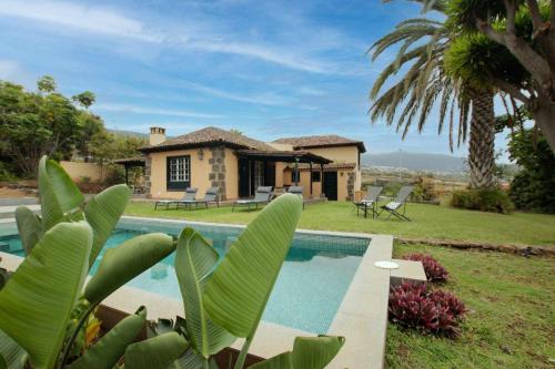 Casa privada con piscina-jacuzzi en La Orotava