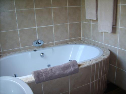 Et badeværelse på Thirsty Falls CC