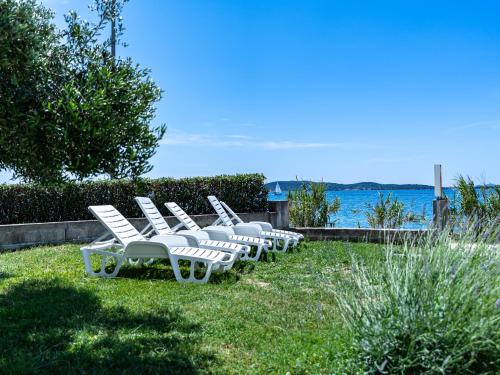 Apartmani VINKO Bibinje