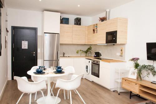GoToSeville Faustino Flats