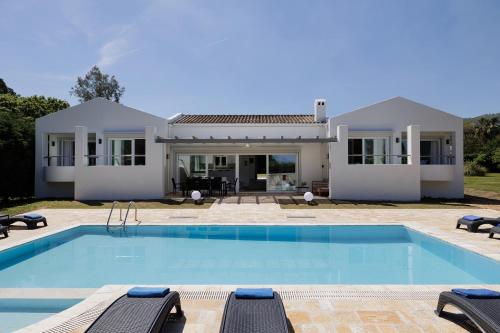 Villa Levanda by WhiteDream Villas
