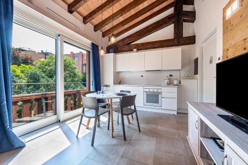 Gallery image of Al segnavento Montese in Toscolano Maderno