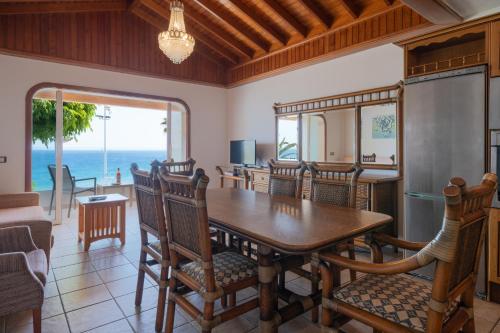 Sabbia Suites Sea View La Playita