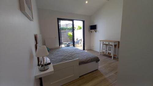 Katil atau katil-katil dalam bilik di Anglet : Studio avec Terrasse à 3 kms des plages