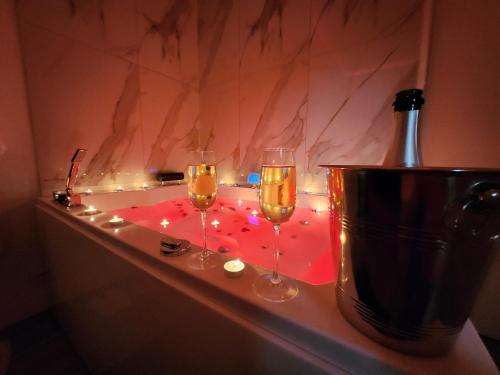Suite romantique spa/sauna en Avignon photo 14