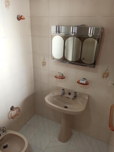 Kúpeľňa v ubytovaní Casa en Puerto de Bares