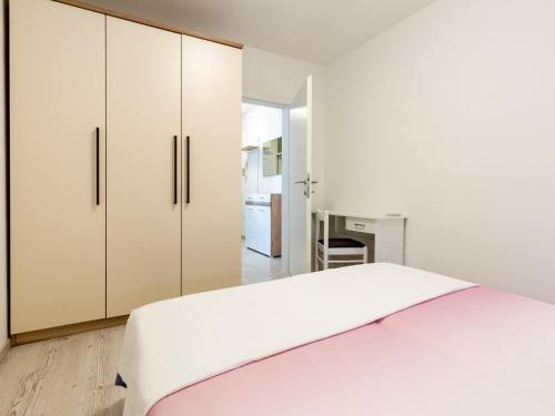 Amoroso apartment 200m from sea