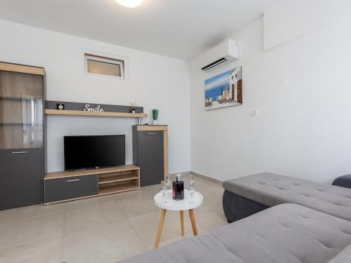 Amoroso apartment 200m from sea