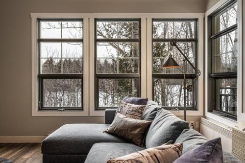 Posezení v ubytování Tremblant Prestige - Les Eaux 227-5