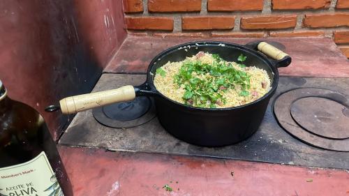 Makanan di atau berdekatan inn ini