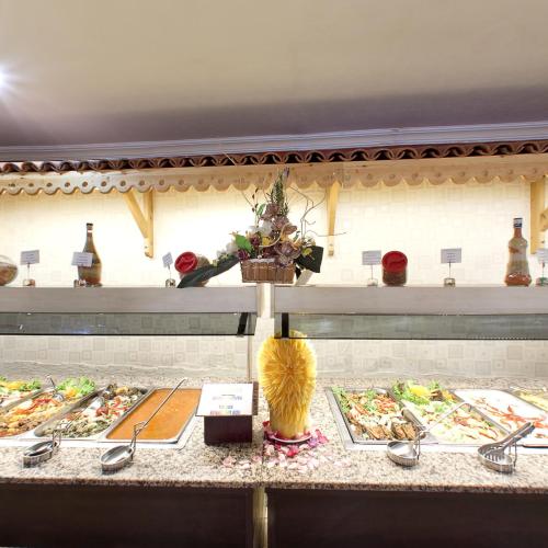 Φαγητό σε αυτό το ξενοδοχείο ή κάπου εκεί κοντά