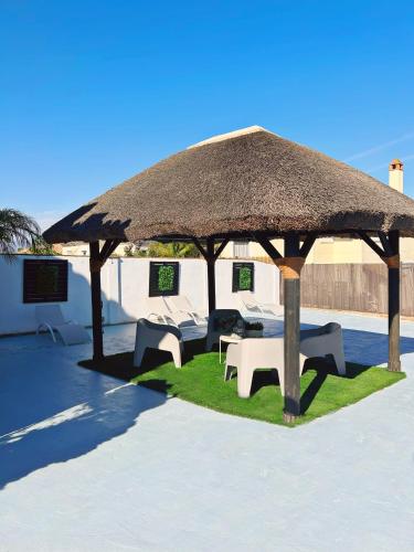 Luxury Sunny Villa