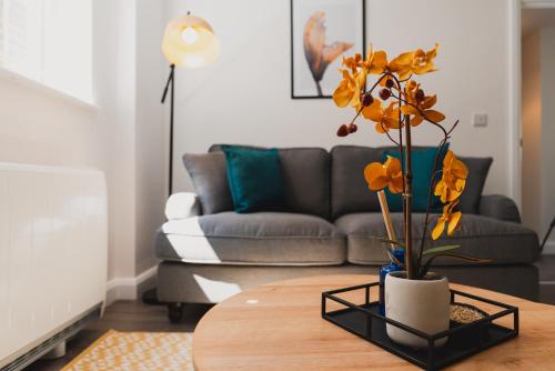 Fotografie z fotogalerie ubytování Must See Vibrant Contemporary Two Bed Apartment v destinaci Leicester