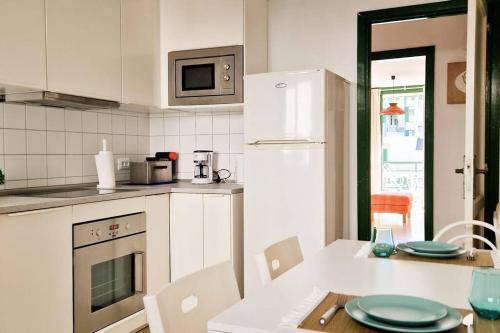 Kuchyň nebo kuchyňský kout v ubytování Apartamento Salitre