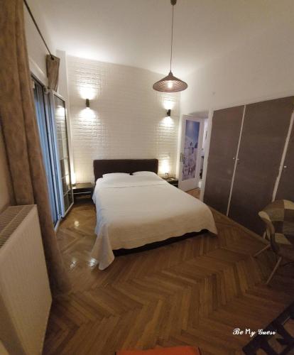 Athens Riviera apt with seaview, 15' to Acropolis