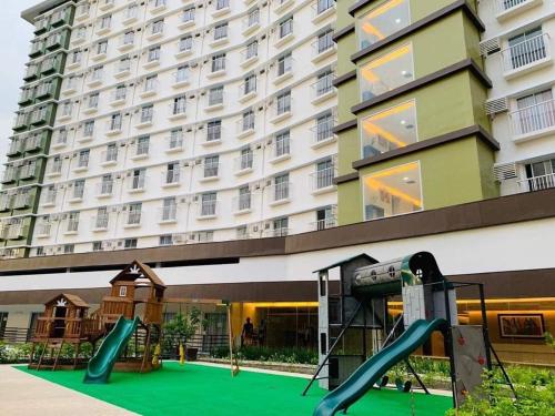 San Remo Oasis and Bamboo Bay Condominium