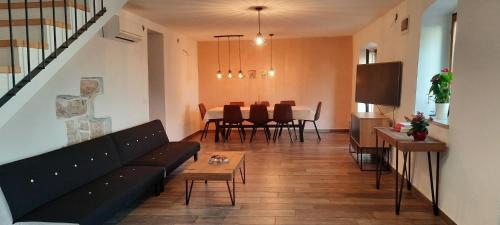Family friendly house with a swimming pool Vardica, Umag - 21452