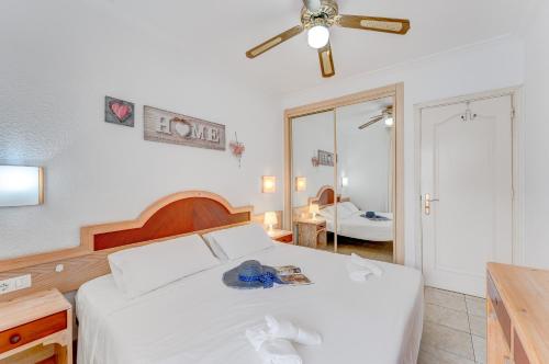 Los Cristianos apartamento con Terraza Piscina WIFI