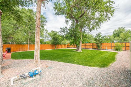 Atchee I - Downtown Cottage Backyard Oasis! – Photos 3