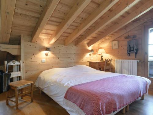 Chalet de Luxe 131m² Courchevel 1650 - 10 Pers., 5 Chambres, Proche Pistes et Centre, Spa, Parking - FR-1-631-147