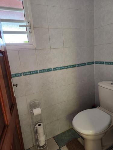 Bilik mandi di Villa PANAM' chez R'Marine439 locations saisonnières